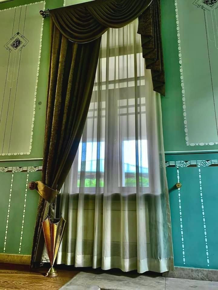 Boutique Hotel Argo 쿠타이시 외부 사진